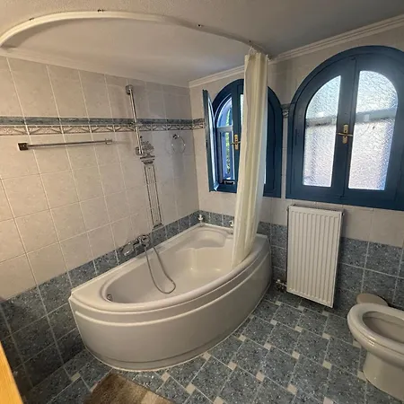 Сasa de vacaciones Myrovolos